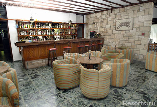 Dionysos Hotel 6